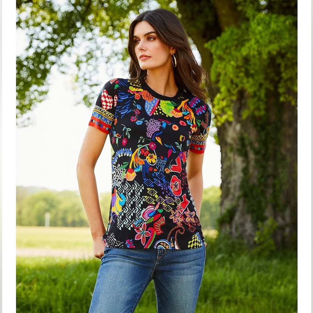 JOHNNY WAS // Short sleeve mixed print  knit crew neck tee shirt.NWT